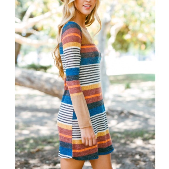 Multicolored Striped Tunic Top - Picture 2 of 3